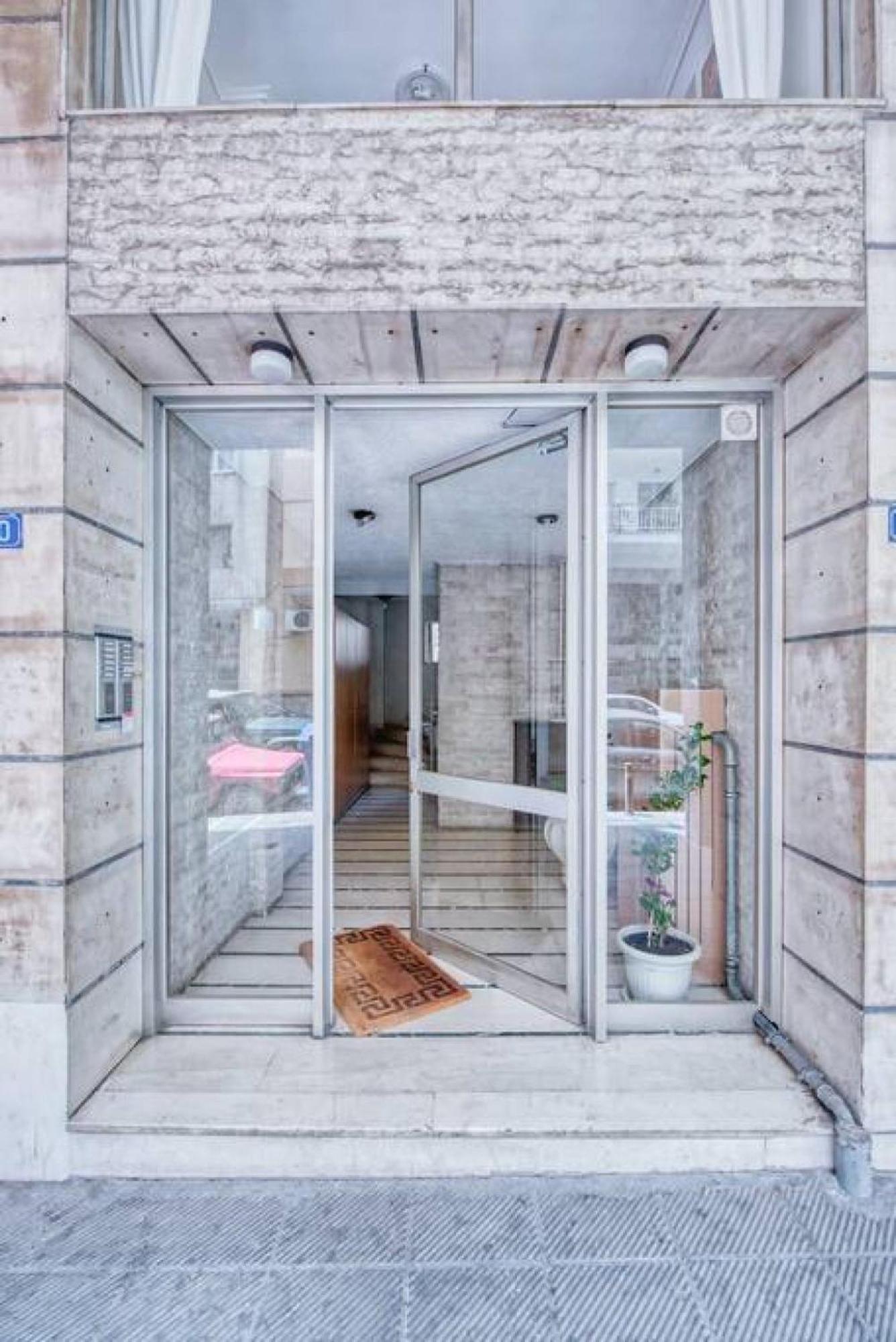 Muse A Dreamy And Fresh New Apartment Афіни Екстер'єр фото